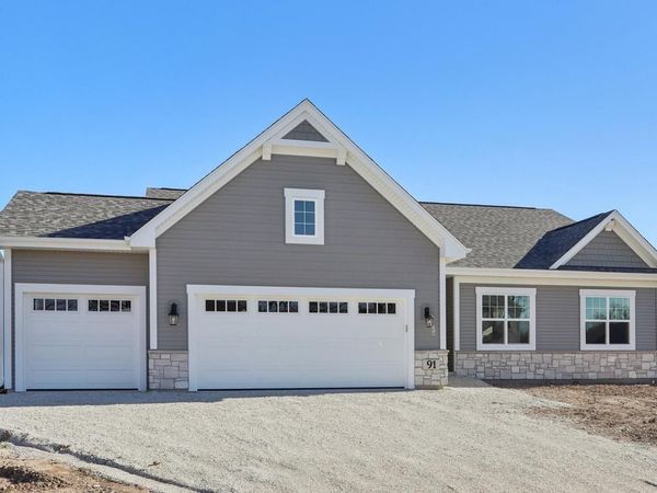 91 York STREET, Unit Lt2, Union Grove, WI 53182