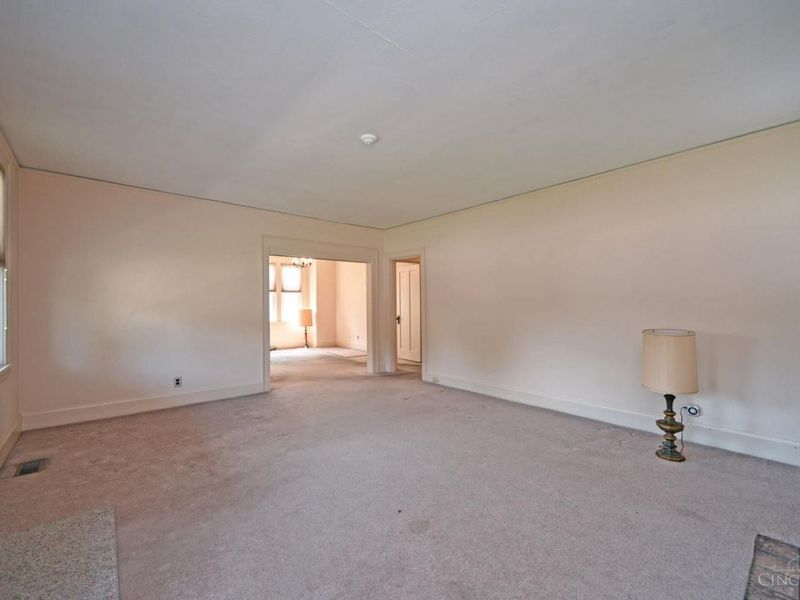 5929 Glenway Avenue, Cincinnati, OH 45238 Photo 25