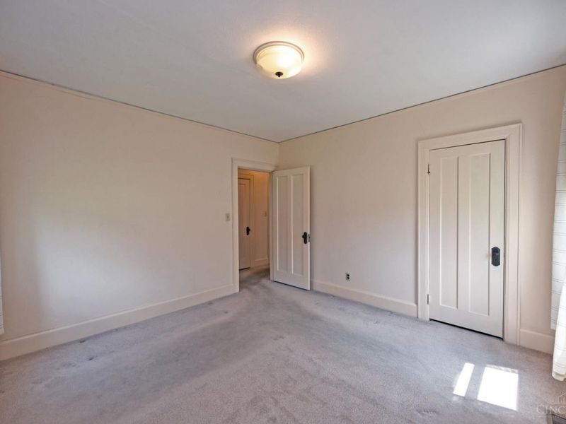 5929 Glenway Avenue, Cincinnati, OH 45238 Photo 33