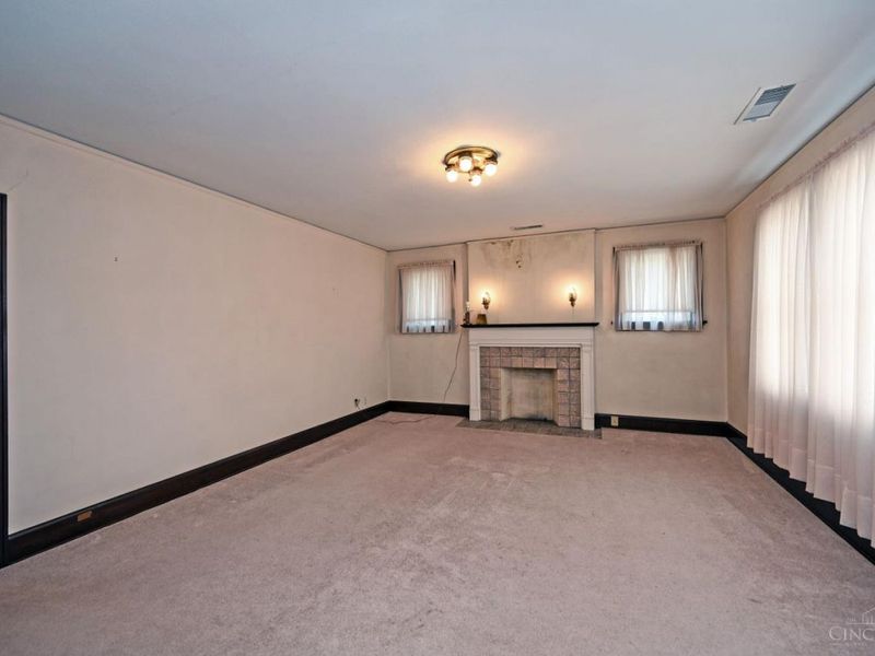 5929 Glenway Avenue, Cincinnati, OH 45238 Photo 37