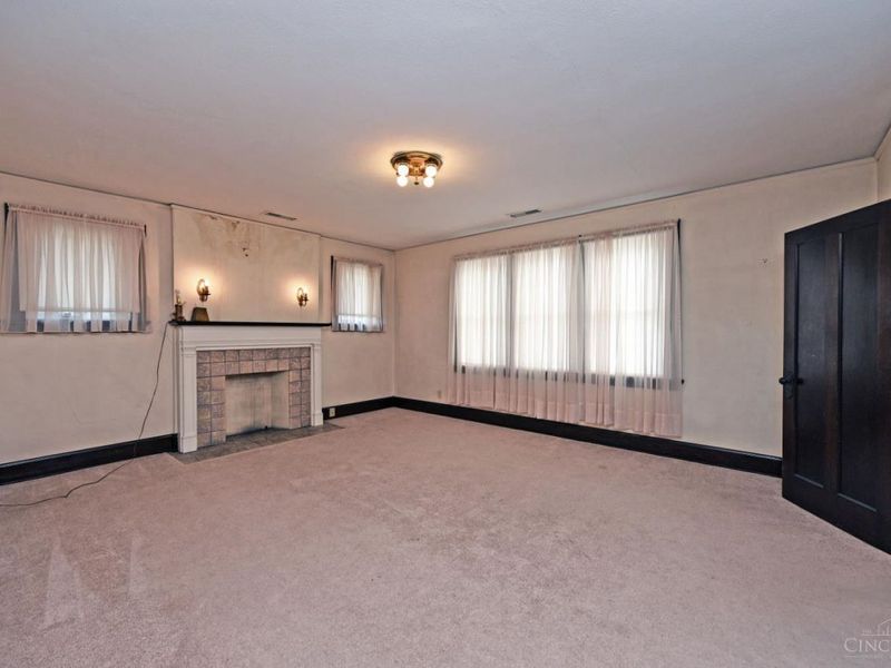 5929 Glenway Avenue, Cincinnati, OH 45238 Photo 38