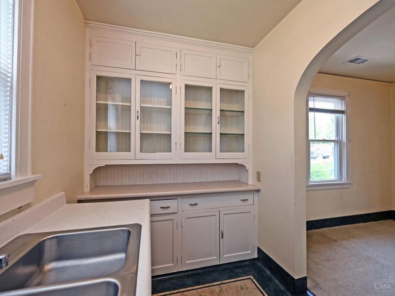5929 Glenway Avenue, Cincinnati, OH 45238 Photo 41