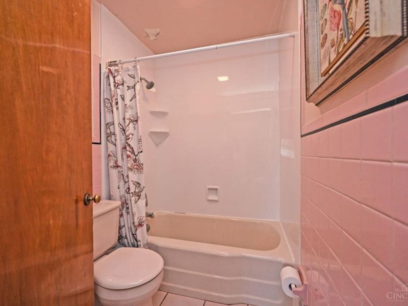 5929 Glenway Avenue, Cincinnati, OH 45238 Photo 9