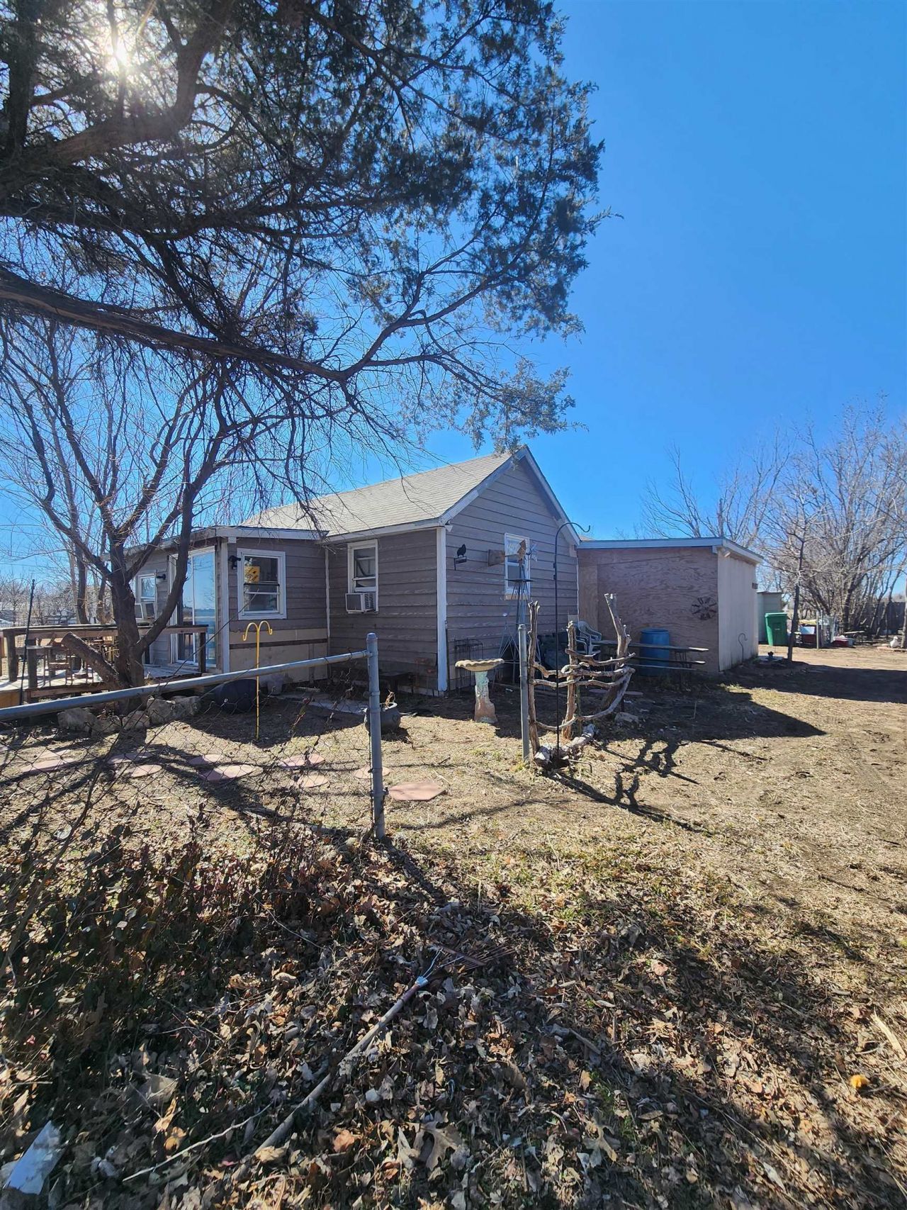 8531 N Ridge Rd, Valley Center, KS 67147 Main Photo