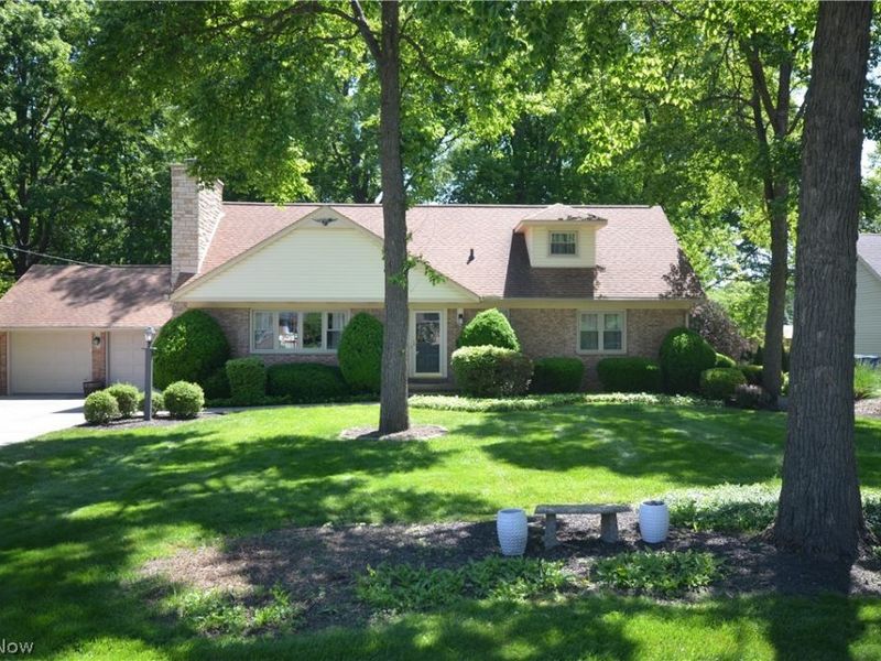614 Fairwood Drive , Tallmadge, OH 44278 Photo 1