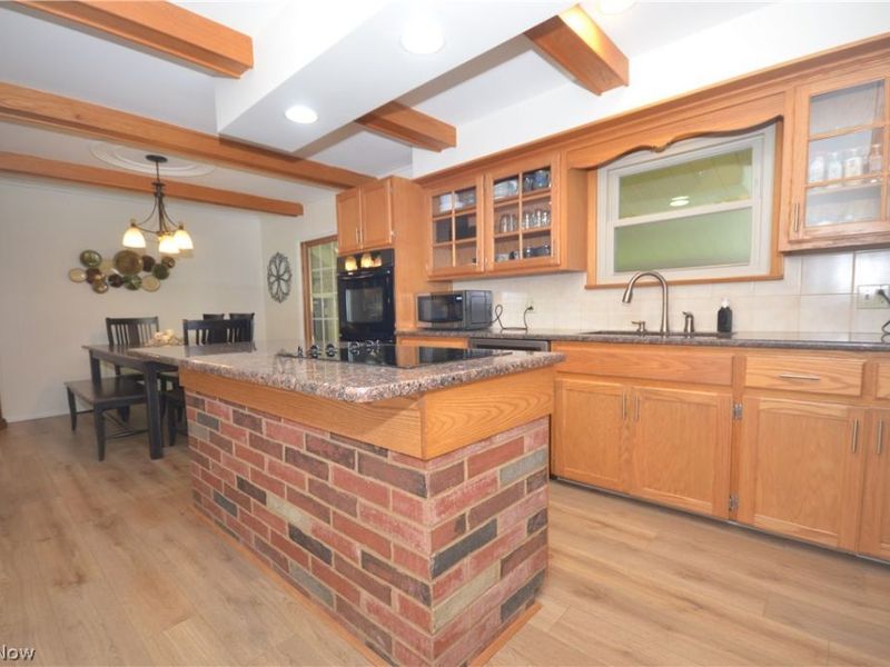 614 Fairwood Drive , Tallmadge, OH 44278 Photo 14
