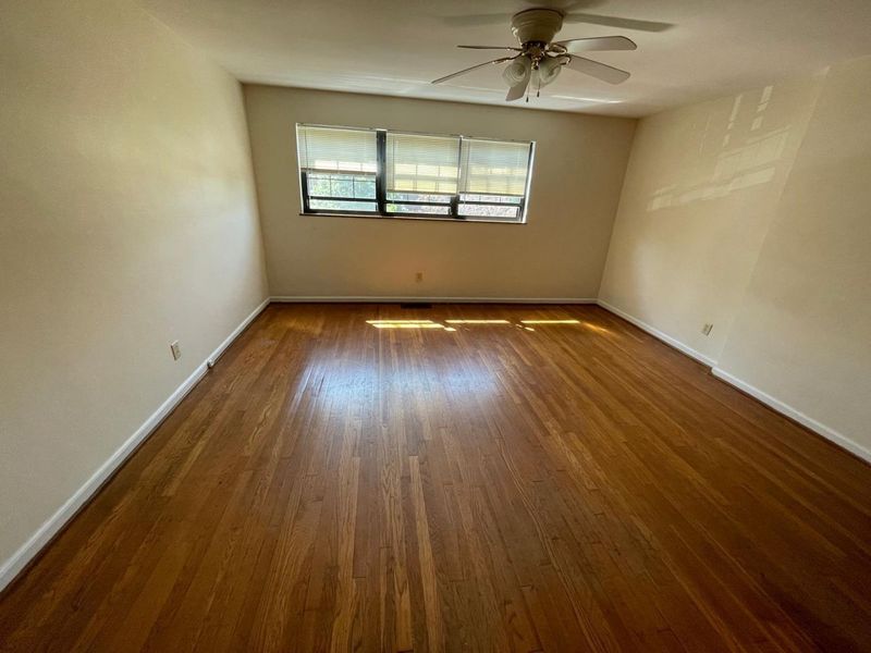 2838-2842 Sherwood Road , Columbus, OH 43209 Photo 12