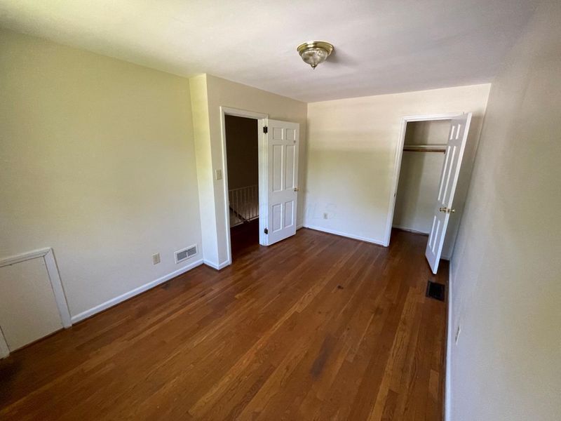 2838-2842 Sherwood Road , Columbus, OH 43209 Photo 9