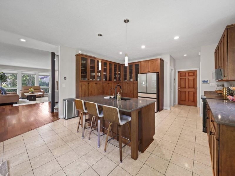 979 Vernon Heights Boulevard, Marion, OH 43302 Photo 10
