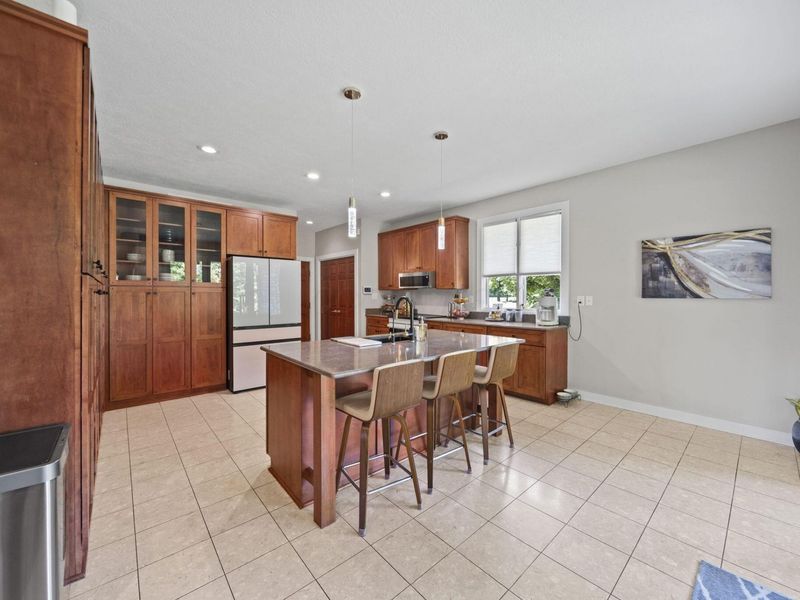 979 Vernon Heights Boulevard, Marion, OH 43302 Photo 9