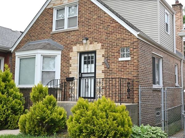 8434 S Yates Boulevard , Chicago, IL 60617