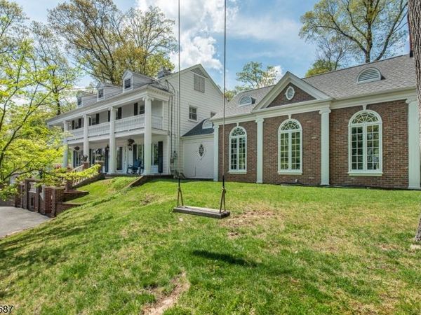 45 Junard Dr, Morris, NJ 07960