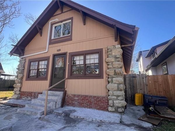522 Kensington Avenue, Kansas City, MO 64124