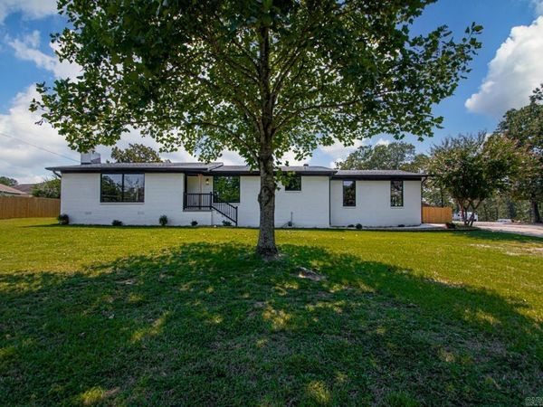 616 E Woodruff Avenue, Sherwood, AR 72120