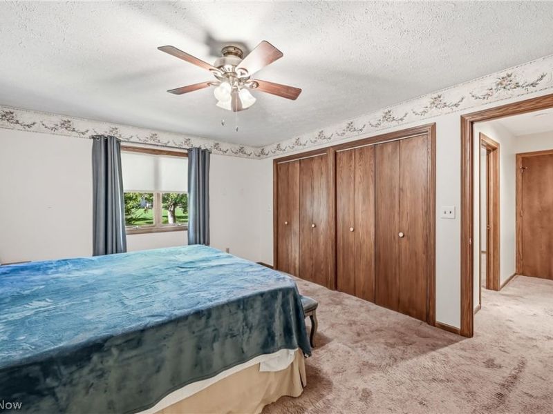 2160 Whispering Meadows, Warren, OH 44484 Photo 17