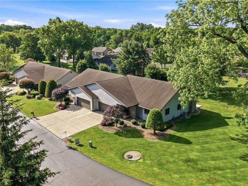 2160 Whispering Meadows, Warren, OH 44484 Photo 39