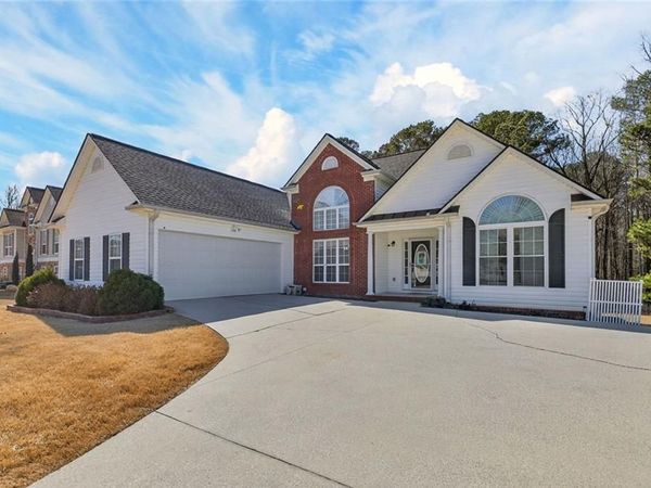 143 Autumn Run Place, Villa Rica, GA 30180