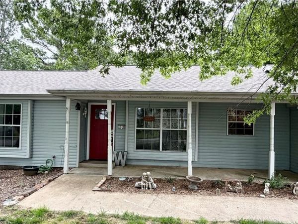1519 Lancelot Street , Lowell, AR 72745