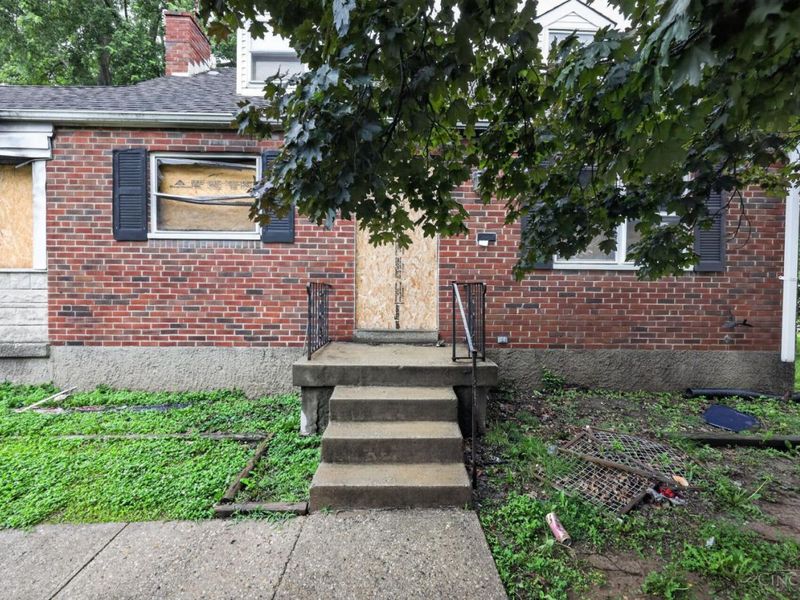 1631 Joseph Court, North College Hill, OH 45231 Photo 1