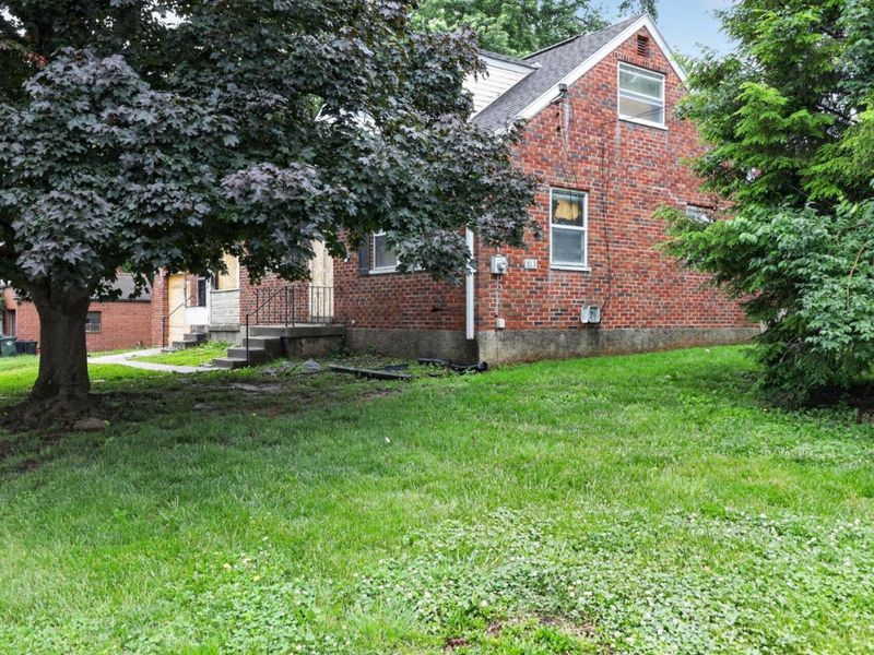 1631 Joseph Court, North College Hill, OH 45231 Photo 12
