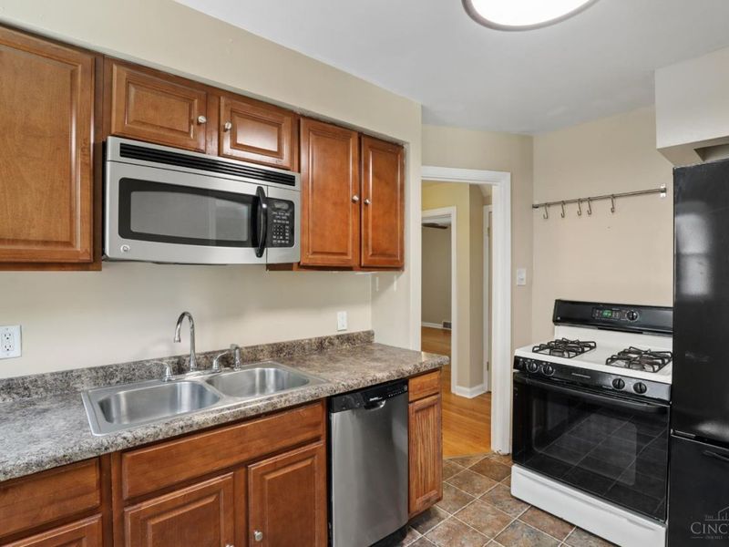 2652 Cedarbrook Drive, Golf Manor, OH 45237 Photo 18