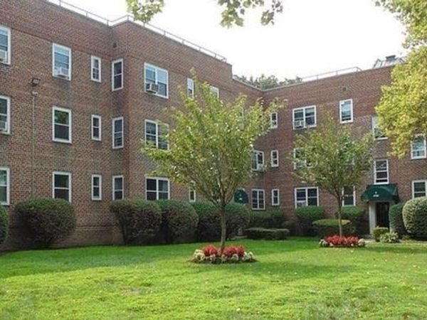 4782 Boston Post Road, Unit 2A, Pelham, NY 10803