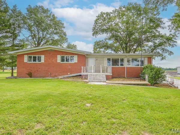 2430 Beckmann Road , Lenzburg, IL 62255