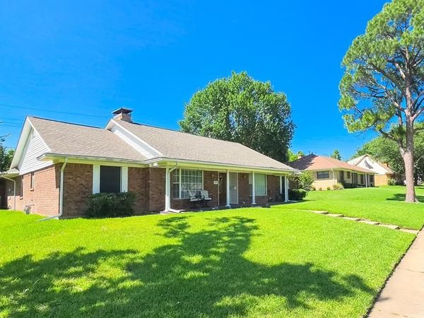 1601 Yarborough Drive, Sherman, TX 75092