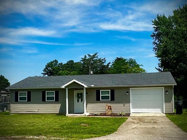 203 St. Anns Lane, Waverly, OH 45690