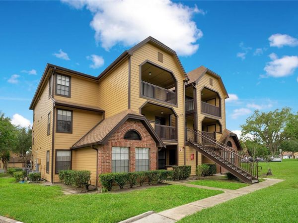 370 LAKE TAHOE COURT , Unit 202, ALTAMONTE SPRINGS, FL 32701