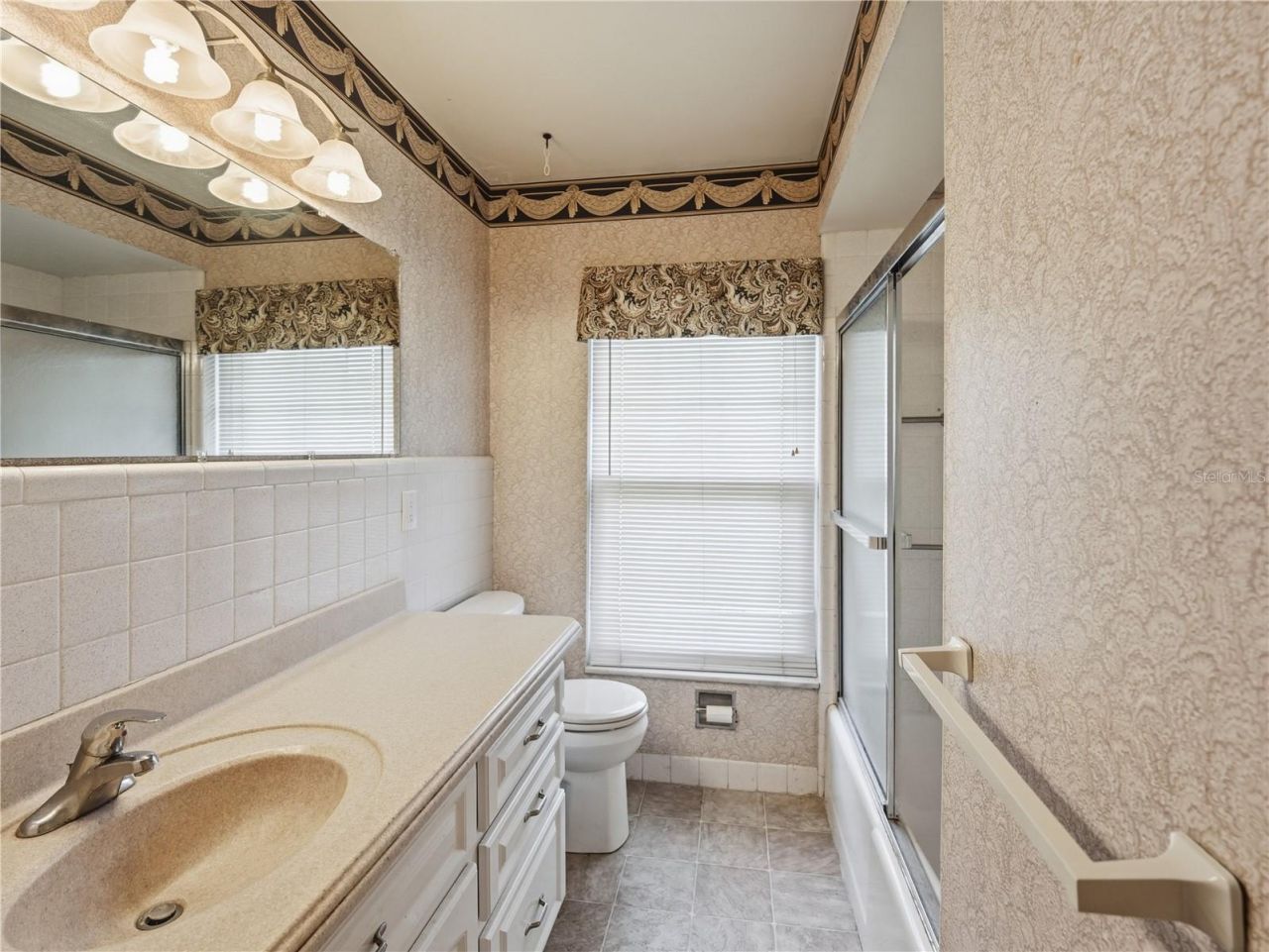 1371 Fair Oaks Avenue , Kissimmee, FL 34744 Photo