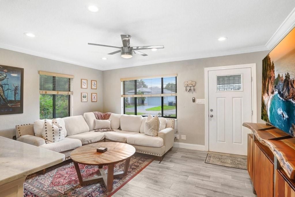 4415 W Bay Villa Avenue , Tampa, FL 33611 Photo