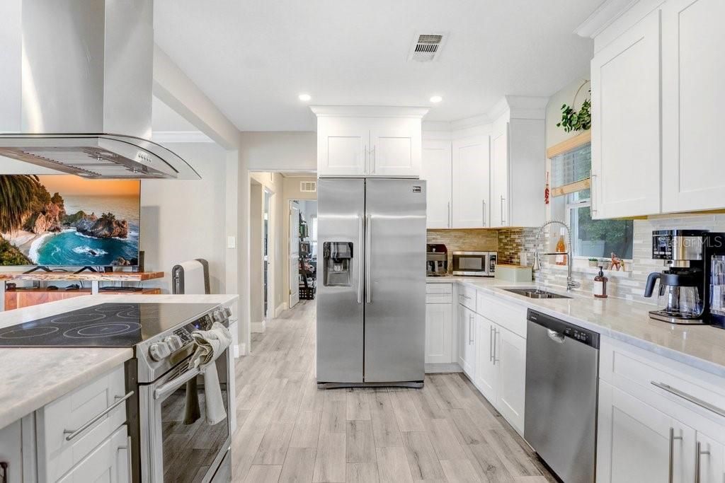 4415 W Bay Villa Avenue , Tampa, FL 33611 Photo
