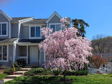 9 STONE ROW COURT , COCKEYSVILLE, MD 21030