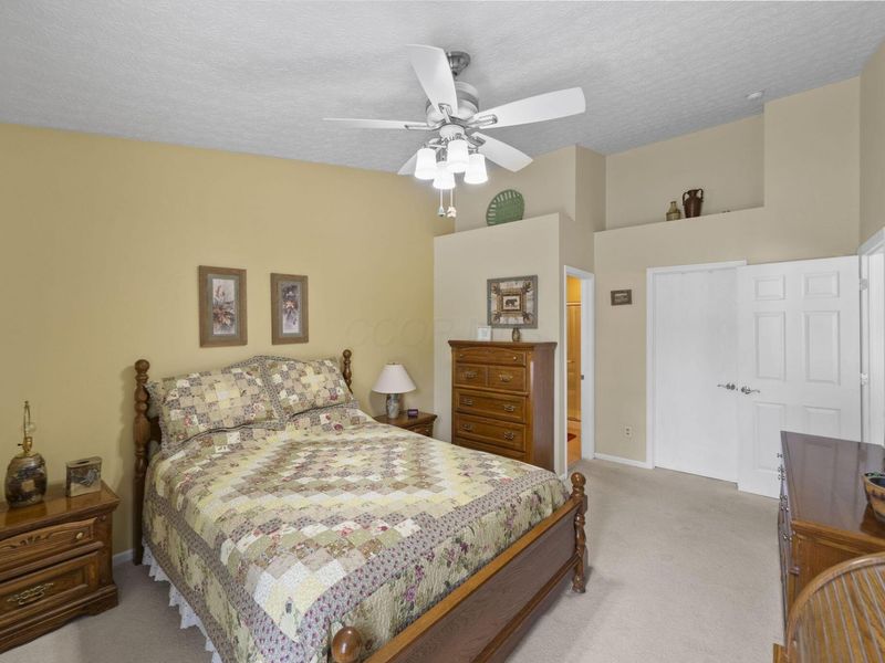 542 Scioto Meadows Boulevard, Grove City, OH 43123 Photo 23