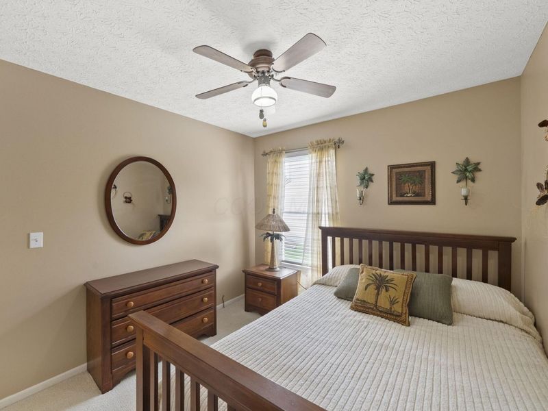 542 Scioto Meadows Boulevard, Grove City, OH 43123 Photo 30