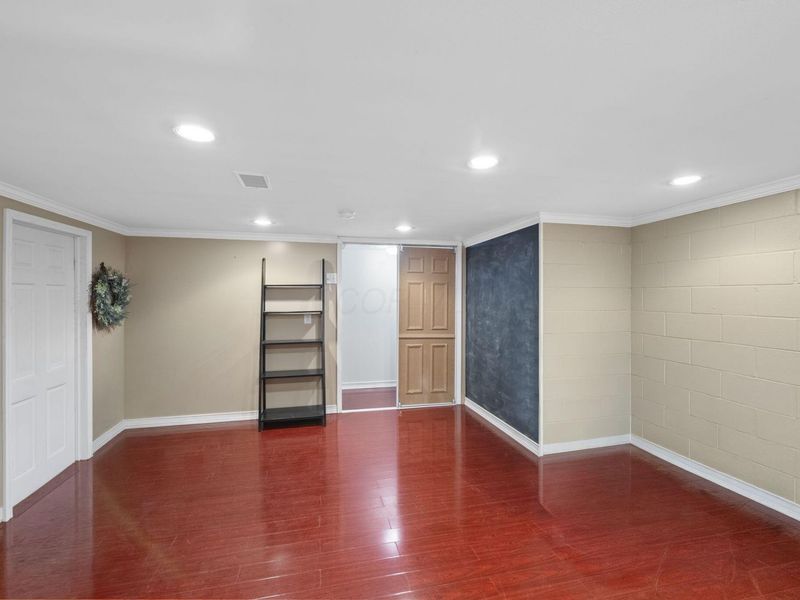 542 Scioto Meadows Boulevard, Grove City, OH 43123 Photo 38