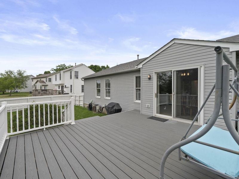 542 Scioto Meadows Boulevard, Grove City, OH 43123 Photo 39