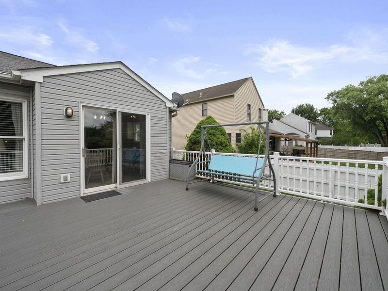 542 Scioto Meadows Boulevard, Grove City, OH 43123 Photo 53
