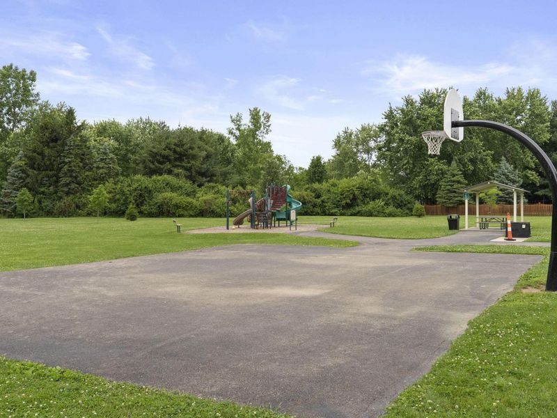 542 Scioto Meadows Boulevard, Grove City, OH 43123 Photo 60