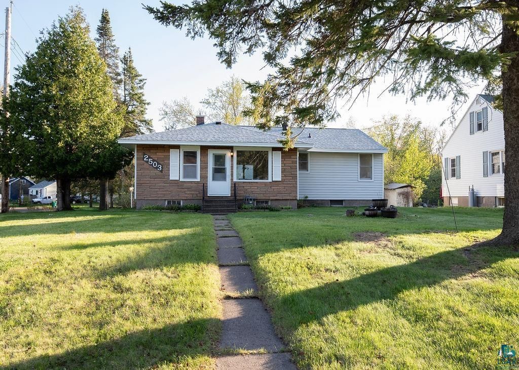 2503 Springvale Rd, Duluth, MN 55811 Main Photo