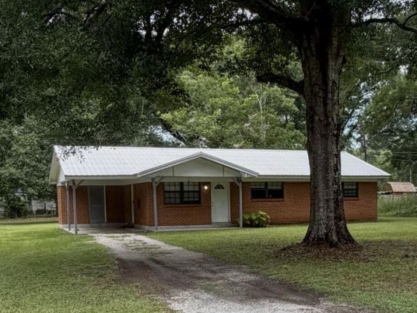 16929 Shenandoah Road, Moss Point, MS 39562