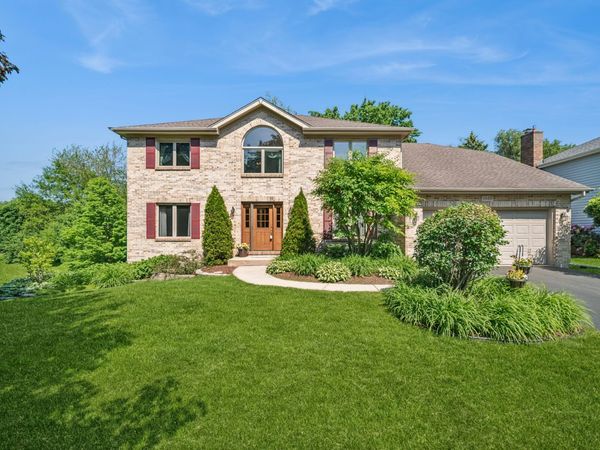 5S435 Arlington Avenue , Naperville, IL 60540