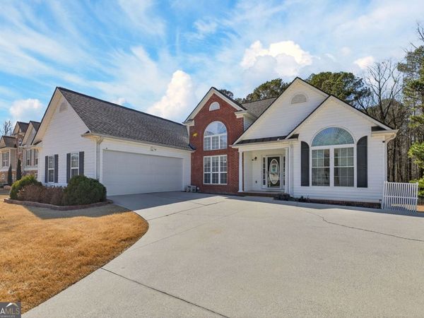 143 Autumn Run Place, Villa Rica, GA 30180