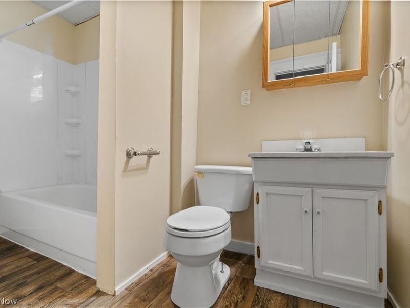 2329 Winfield Way NE, Canton, OH 44705 Photo 20