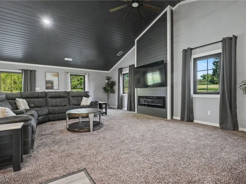 8099 W Western Reserve Road, Canfield, OH 44406 Photo 12