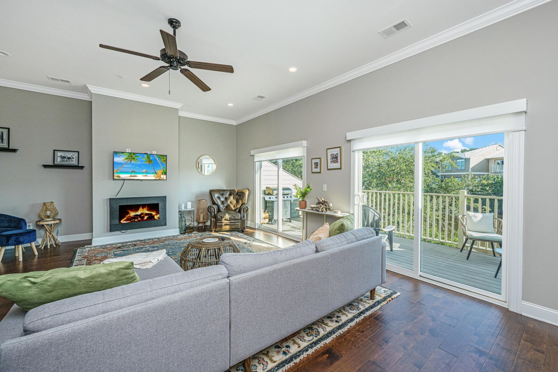 1011 Lighterman Way Photo 7