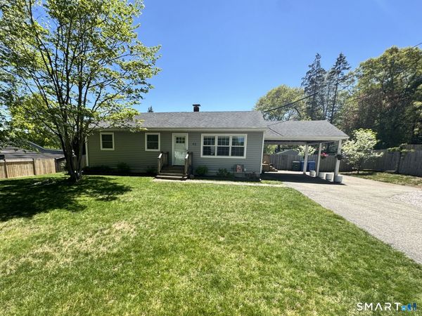 93 Georgia, Montville, CT 06370