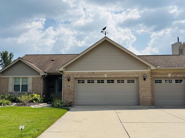 17029 Pintail Drive, Rockwood, MI 48173