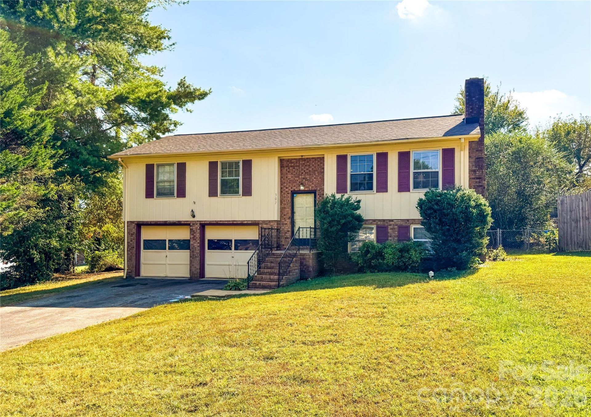 307 Meadowbrook Drive , Newton, NC 28658 Main Photo